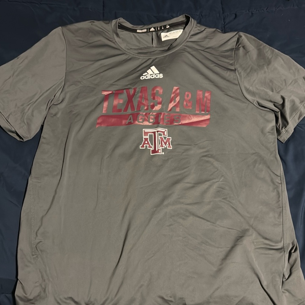 Texas a&m adidas dri-fit performance shirt size XL